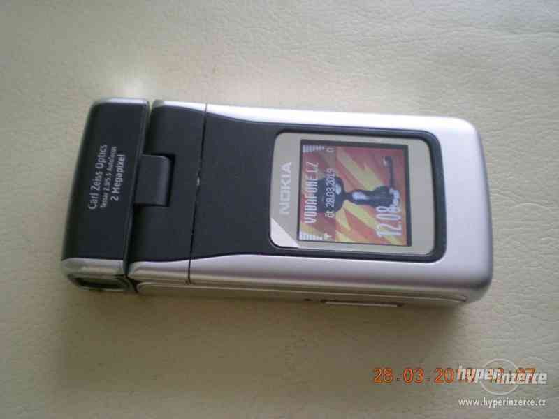 Nokia N90 - historické telefony z r.2005 od ceny 950,-Kč - foto 3