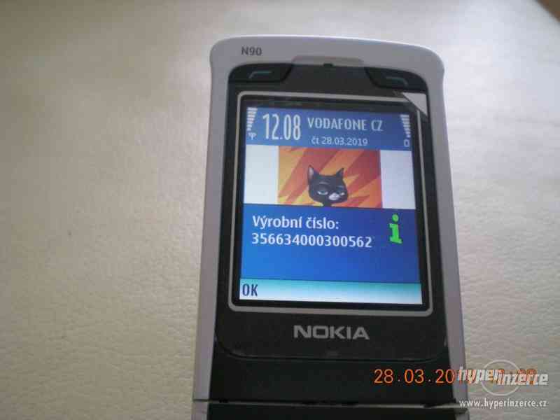 Nokia N90 - historické telefony z r.2005 od ceny 950,-Kč - foto 5