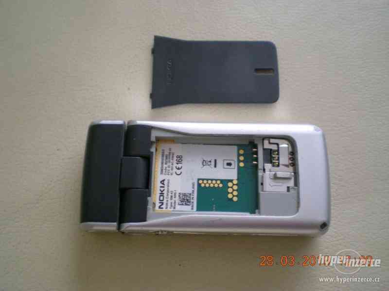 Nokia N90 - historické telefony z r.2005 od ceny 950,-Kč - foto 13