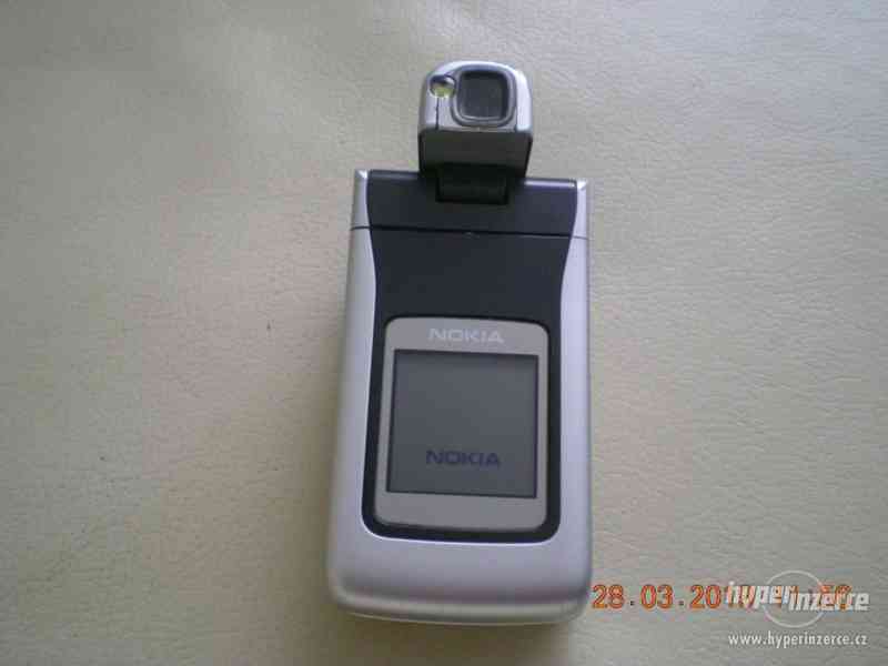 Nokia N90 - historické telefony z r.2005 od ceny 950,-Kč - foto 32