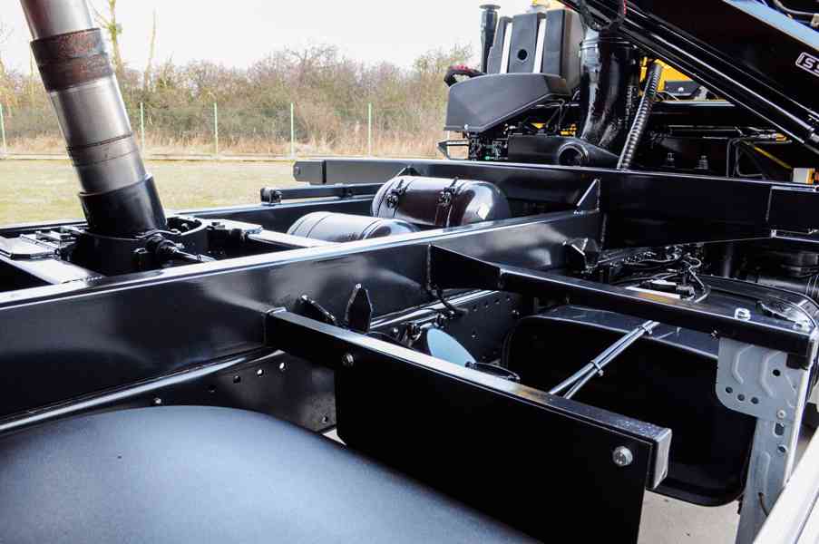 MAN TGA 18.280 4X4 TŘÍSTRANNÝ SKLÁPĚČ + HYDR. RUKA - EURO4 - foto 68