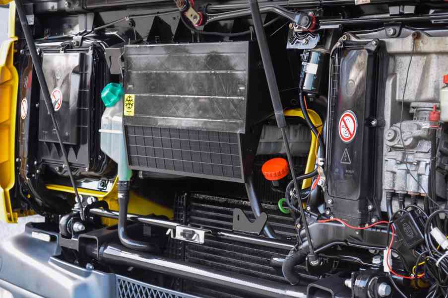 MAN TGA 18.280 4X4 TŘÍSTRANNÝ SKLÁPĚČ + HYDR. RUKA - EURO4 - foto 35