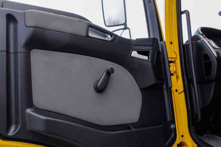 MAN TGA 18.280 4X4 TŘÍSTRANNÝ SKLÁPĚČ + HYDR. RUKA - EURO4 - foto 41