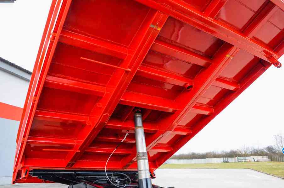 MAN TGA 18.280 4X4 TŘÍSTRANNÝ SKLÁPĚČ + HYDR. RUKA - EURO4 - foto 71