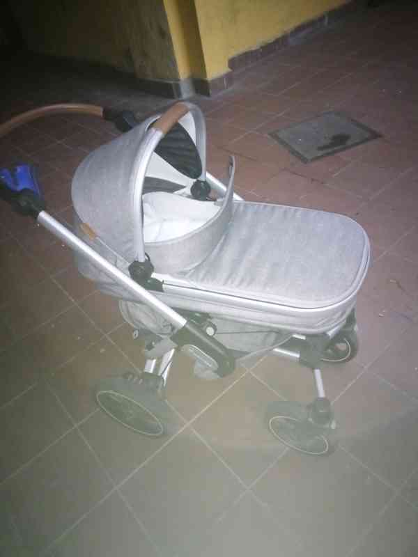Kočárek - Dvojkombinace - Maxi -cosi  - foto 2