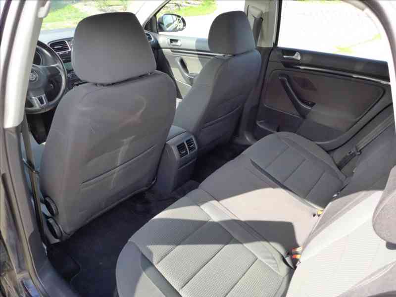 Volkswagen Golf 1,2 TSI DIGI KLIMA, SERVIS - foto 15