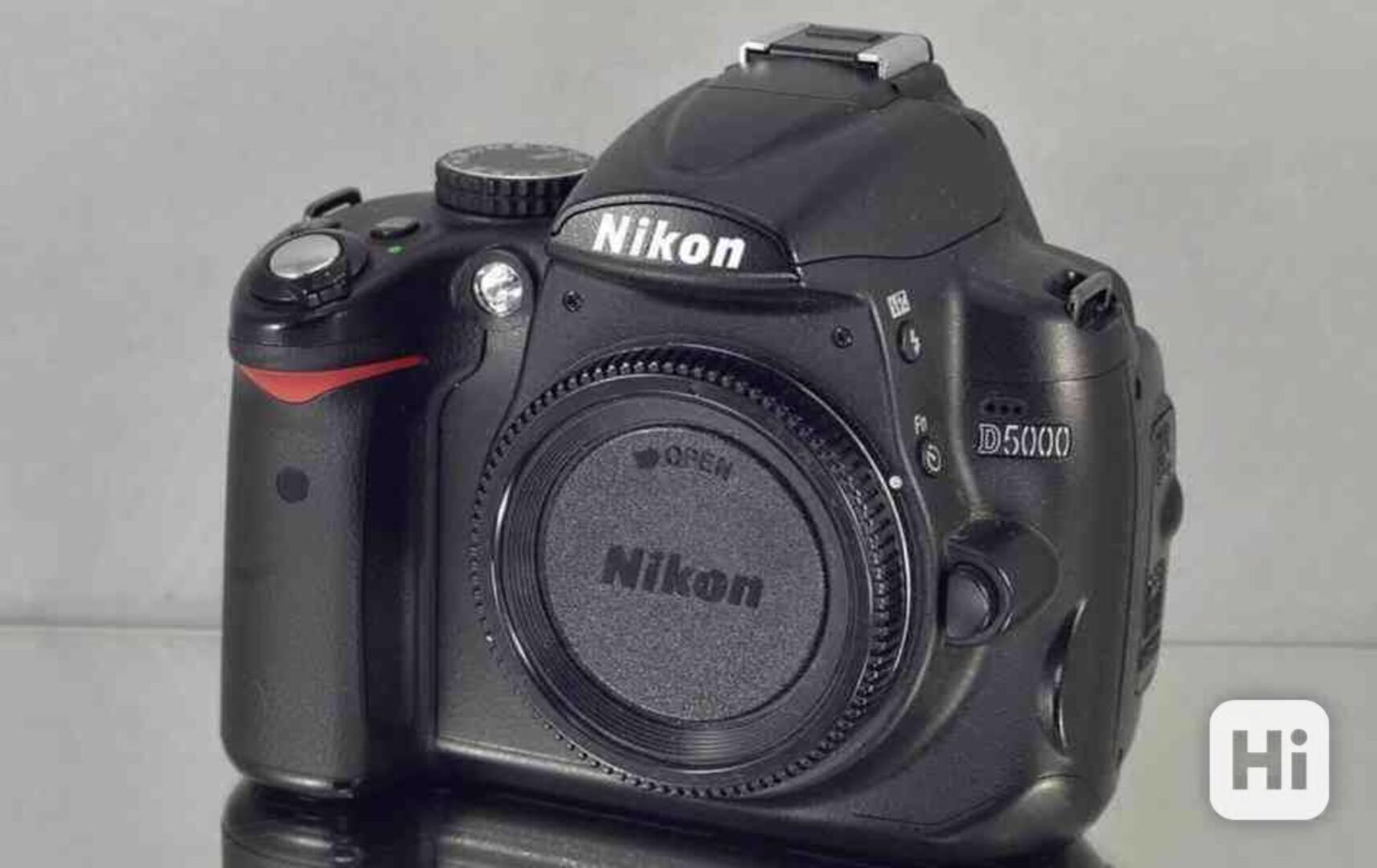 Nikon D5000 **DSLR 12.3MPix CMOS*HDV 1280x720 31700 exp - foto 1