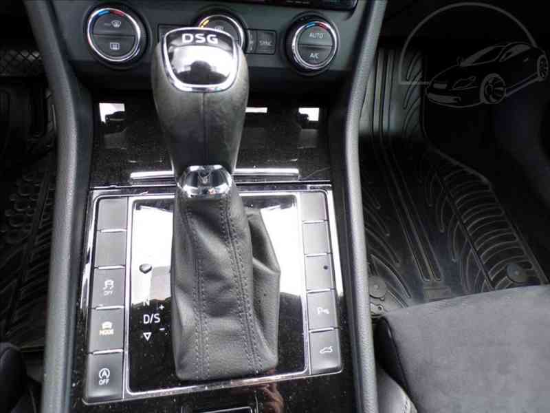 Škoda Superb 2,0 TDI 140KW STYLE,DSG - foto 8