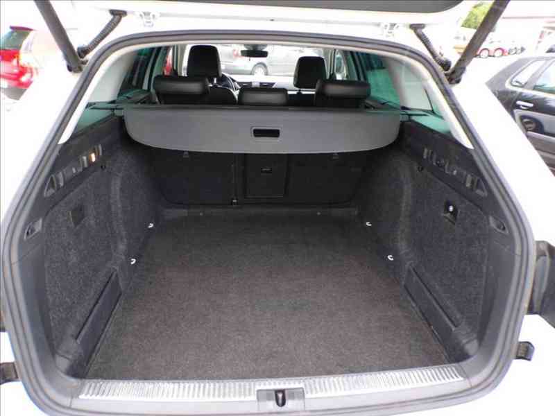 Škoda Superb 2,0 TDI 140KW STYLE,DSG - foto 11