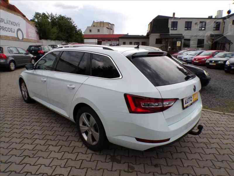 Škoda Superb 2,0 TDI 140KW STYLE,DSG - foto 3