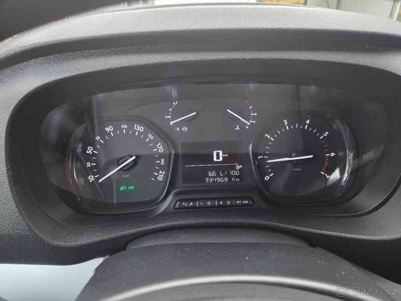 Peugeot Traveller 1,6 - foto 6