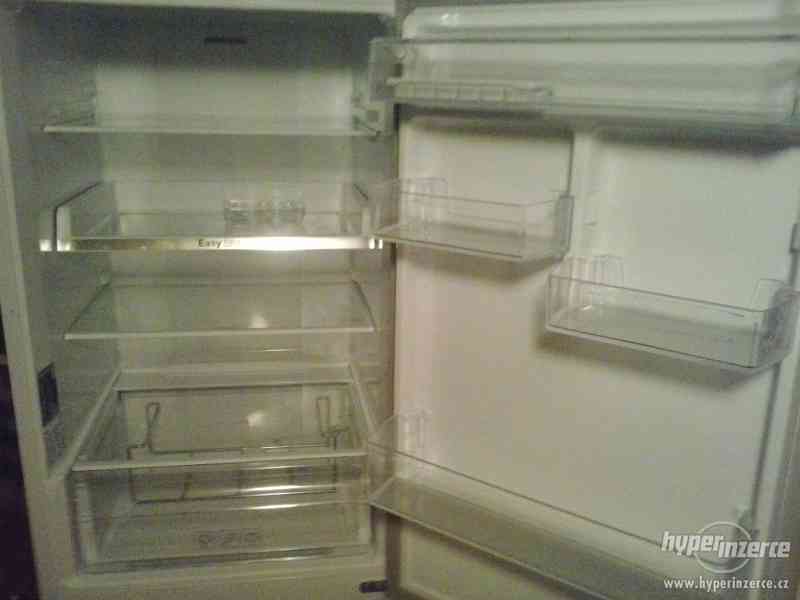 Kombinovná Lednice Samsung - foto 3