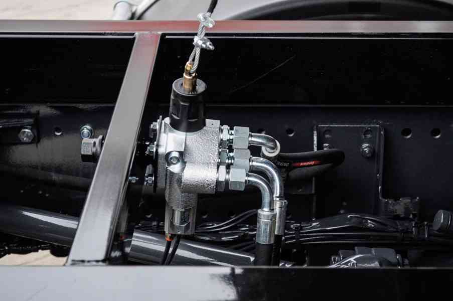 MERCEDES ATEGO 1222 TŘÍSTRANNÝ S3 - SKLÁPĚČ - VYKLÁPĚČ EURO5 - foto 84