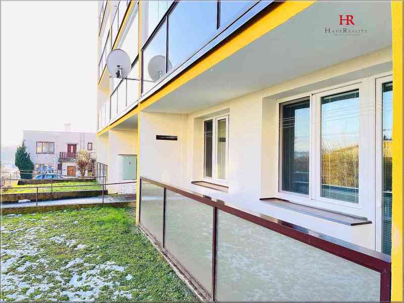 Prodej bytu 2+1, 43 m2, lodžie, panel, DV, Nezvalova, Benešov - foto 3