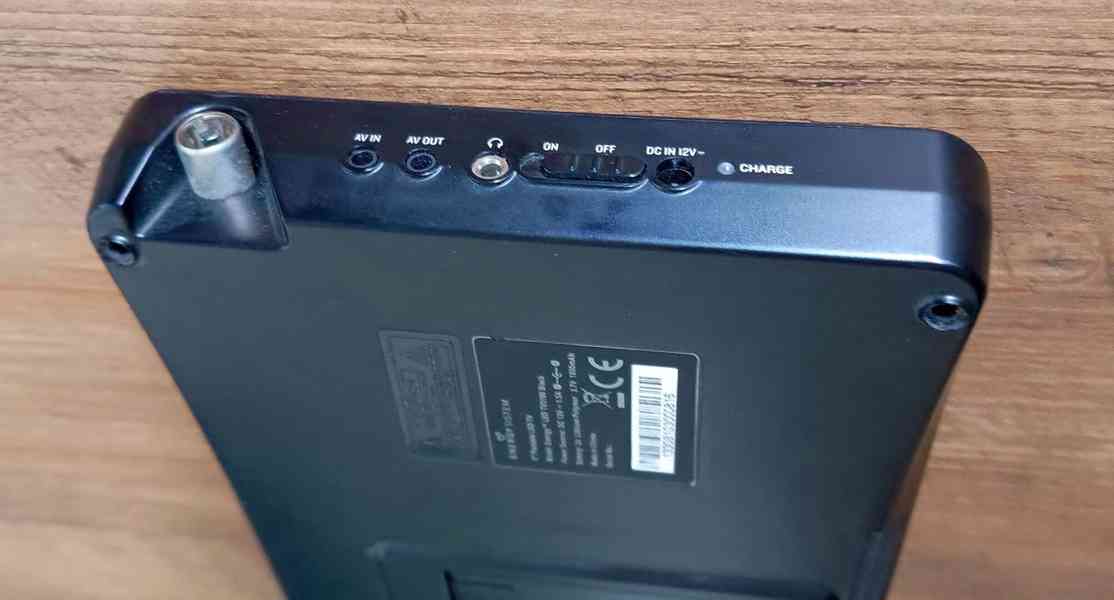 Přenosný 9" multimediální přehrávač / TV / monitor ES TV3190 - foto 5