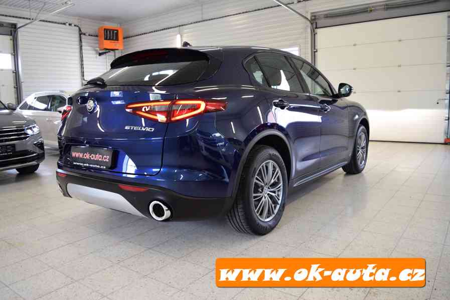 ALFA ROMEO STELVIO 2.2 JTD BUSINESS Q4 35 000 km 2018-DPH - foto 5