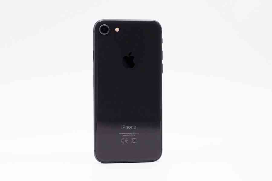 iPhone 8 64GB Space Gray - foto 2
