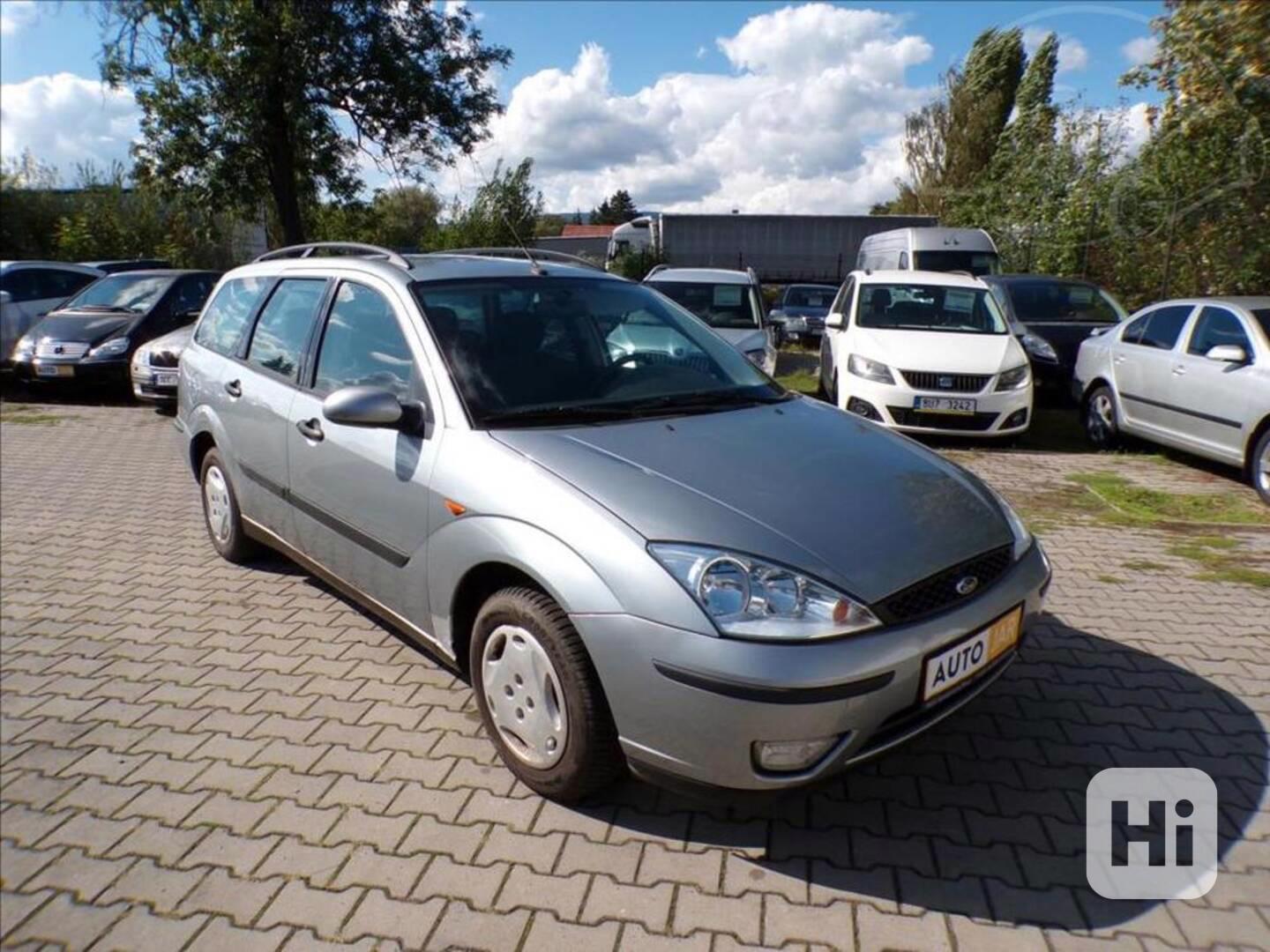 Ford Focus 1,6 16V - foto 1