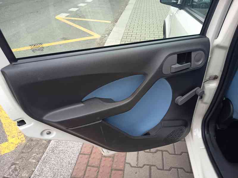 FIAT Panda 4X4 1,2i Comfort  - foto 15