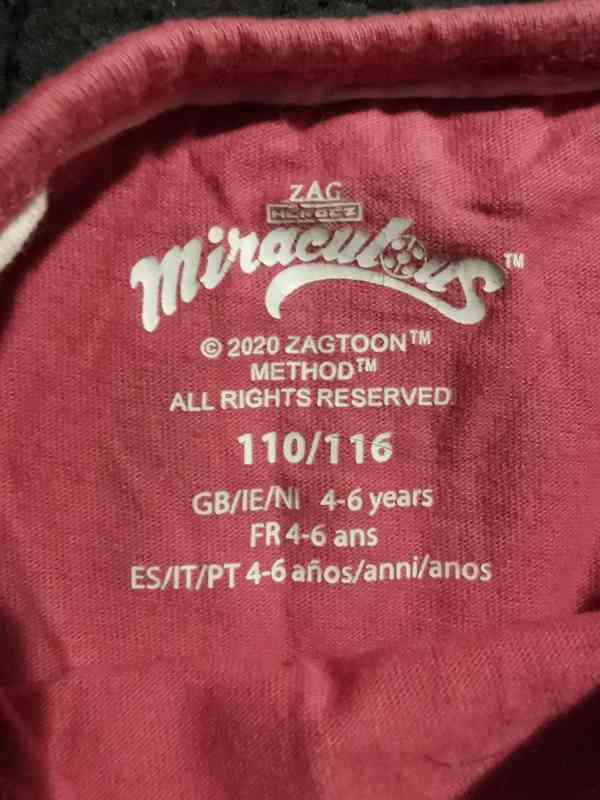 Pyžamo vel. 110-116 Kouzelná Beruška - foto 2