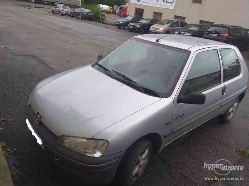 Peugeot 106 - foto 1