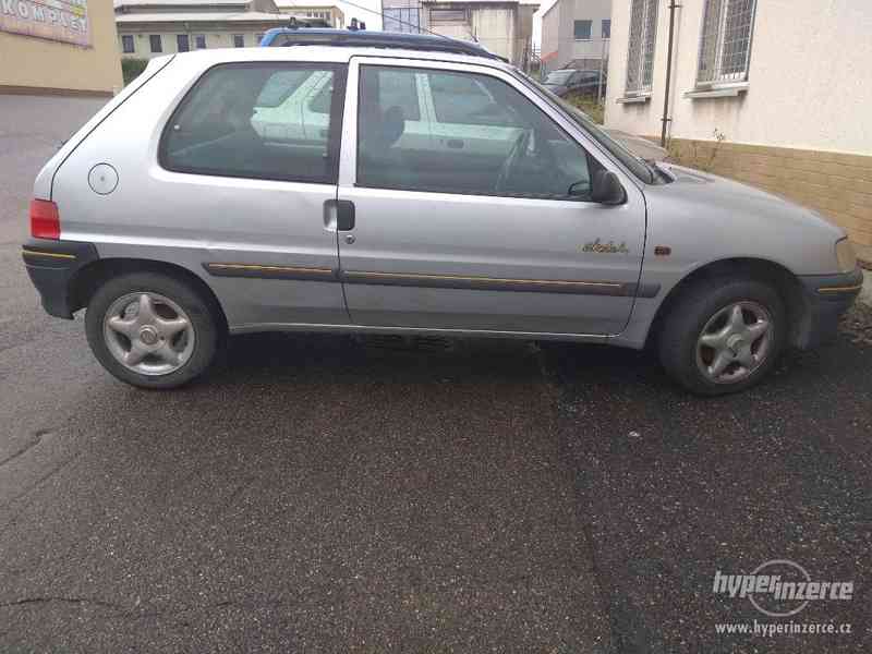 Peugeot 106 - foto 2