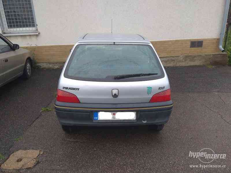 Peugeot 106 - foto 3