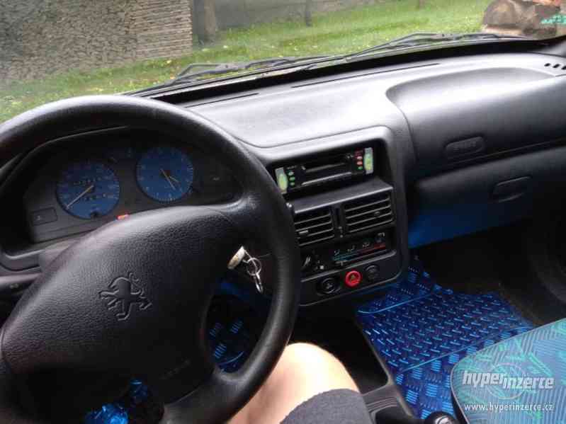 Peugeot 106 - foto 4