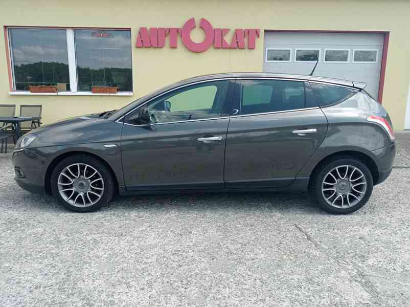 Lancia Delta 1.6 MJET 16V 1maj/ServKnih - foto 6