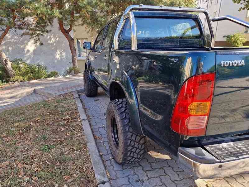 Toyota Hilux 4x4 Double Cab Sol 2.5D-4D 88kw - foto 8