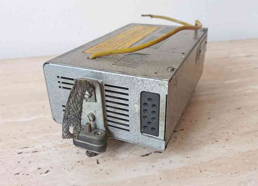 Staré autorádio Tesla 2103BV "Luxus" v krásném stavu  - foto 10