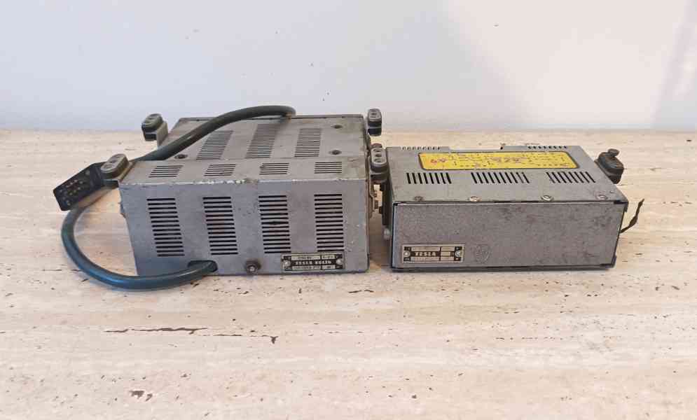 Staré autorádio Tesla 2103BV "Luxus" v krásném stavu  - foto 4