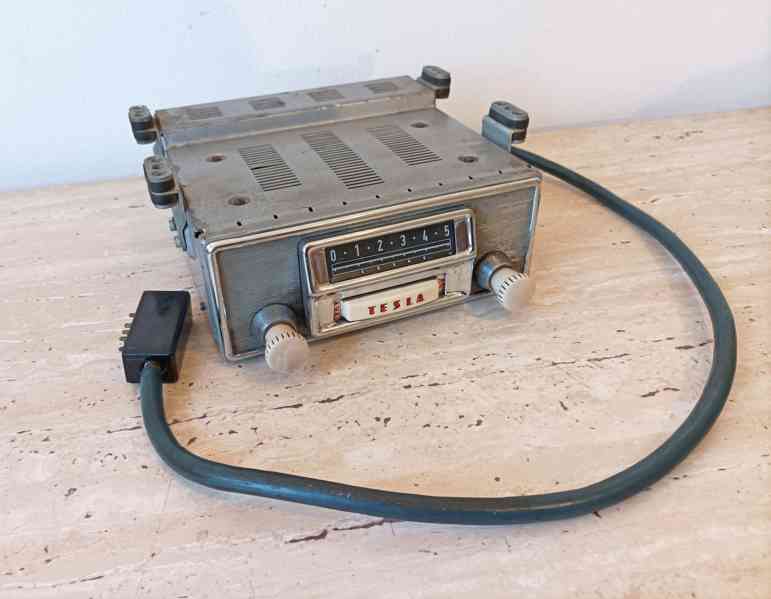 Staré autorádio Tesla 2103BV "Luxus" v krásném stavu  - foto 7