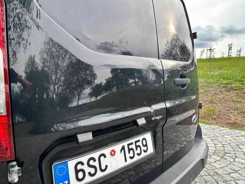 Ford Transit Connect 1,5   TDCI 88 Kw - foto 6