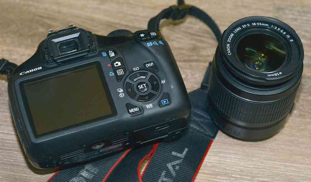 Canon EOS 1100D + Lens EFS 18-55mm 2600 Exp. - foto 5