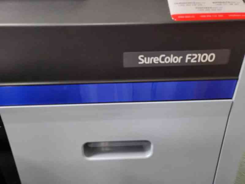 Stroj na digitální potisk textilu Epson SureColor SC-F2100 - foto 3