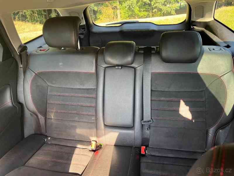 Ford Mondeo 2,2   TDCi - foto 6