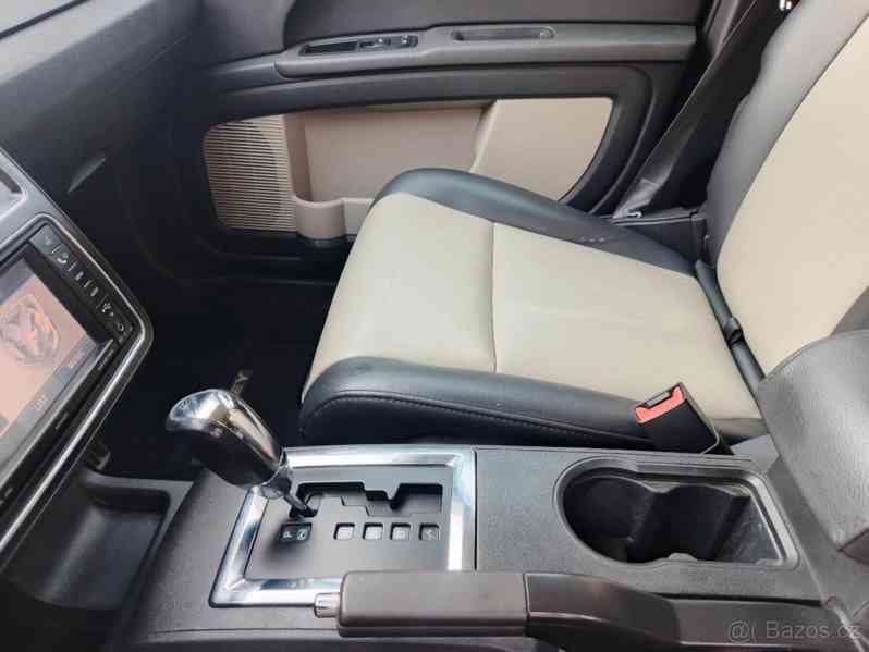 Dodge Journey 2,0 - foto 17
