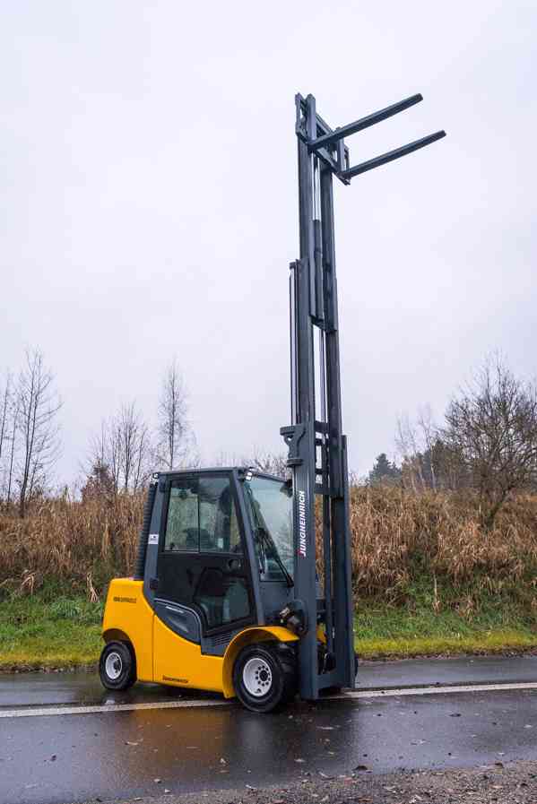 Vysokozdvižný vozík Jungheinrich DFG 435s - foto 4