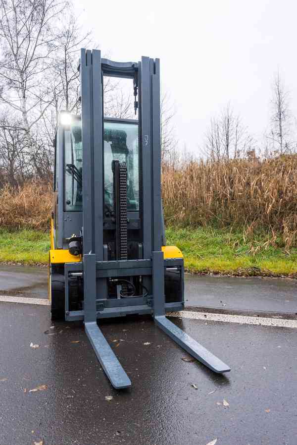 Vysokozdvižný vozík Jungheinrich DFG 435s - foto 5