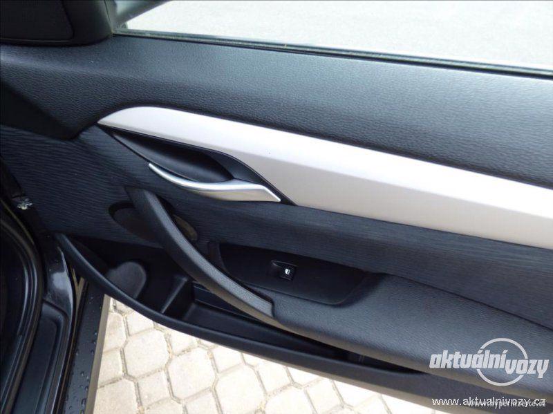 BMW X1 2.0, nafta, RV 2013 - foto 25