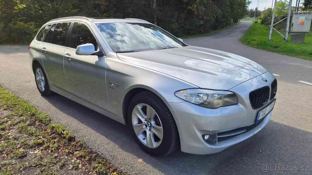 BMW Řada 5 2,0   xDrive Touring (F11), 160kW - foto 11