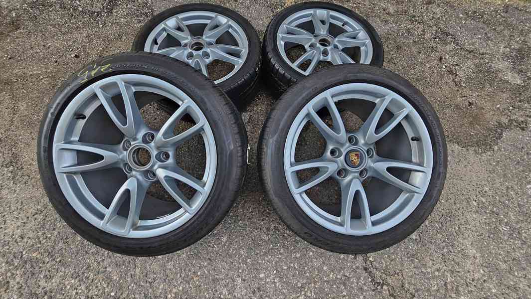 🏁 ALU kola originál Porsche 18” – komplet sada s pneu Pirel - foto 3