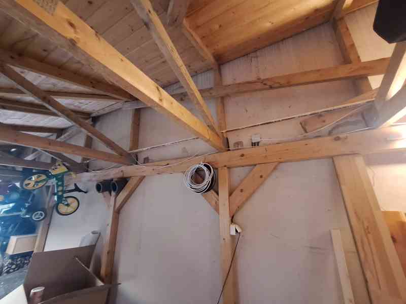 Dřevěná garáž k rozebrání a odvozu za výhodnou cenu - foto 7