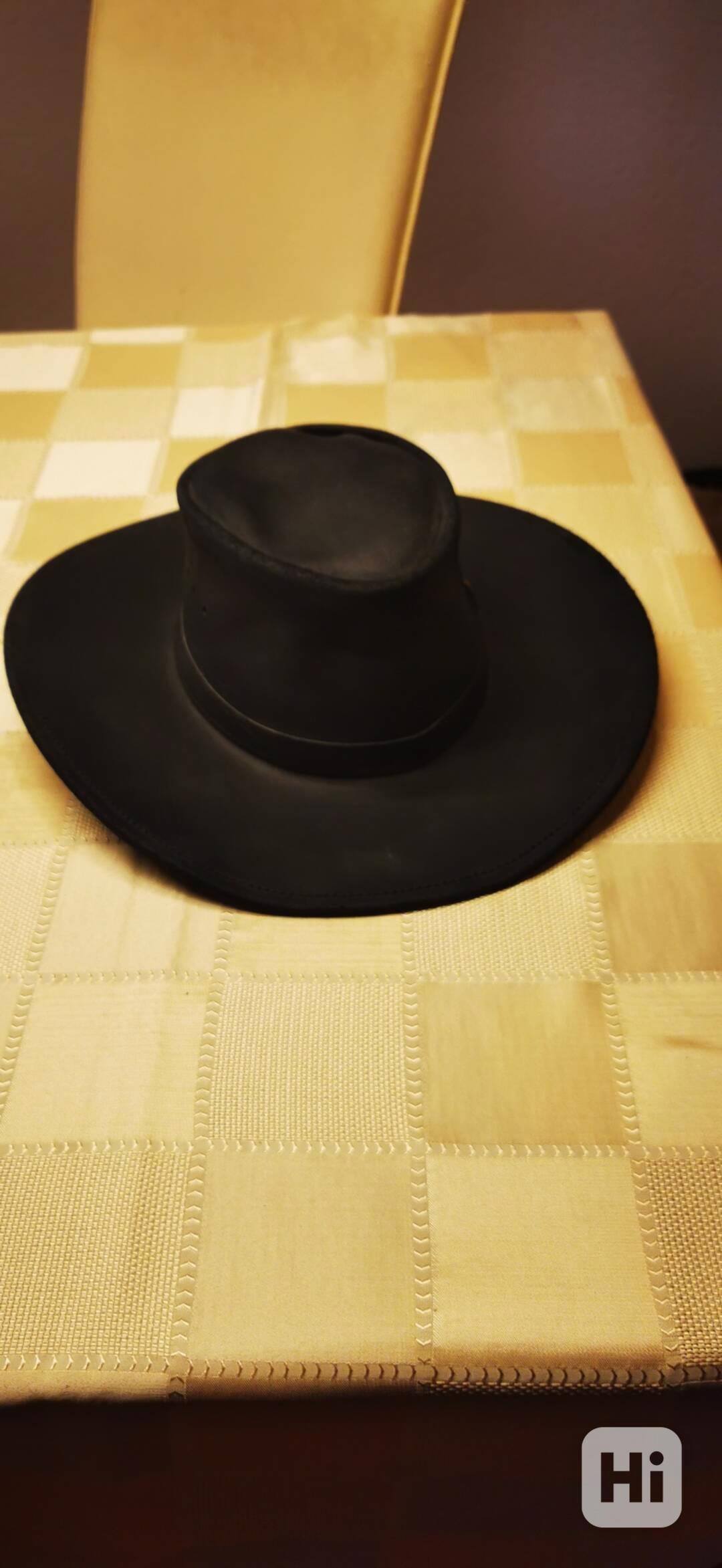 westernový kožený klobouk - foto 1