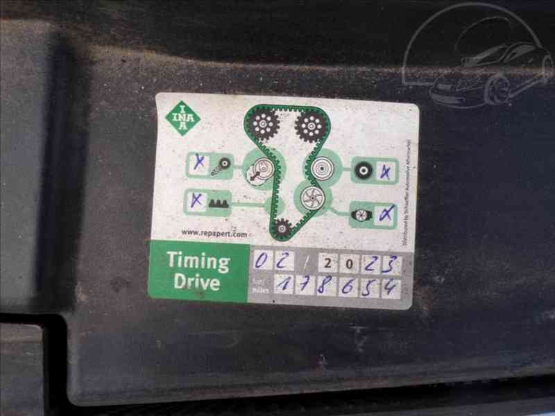 Volkswagen Golf 1,4 i KLIMATIZACE - foto 15