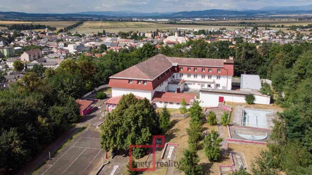 Prodej - hotel Střelnice, Loštice - foto 1