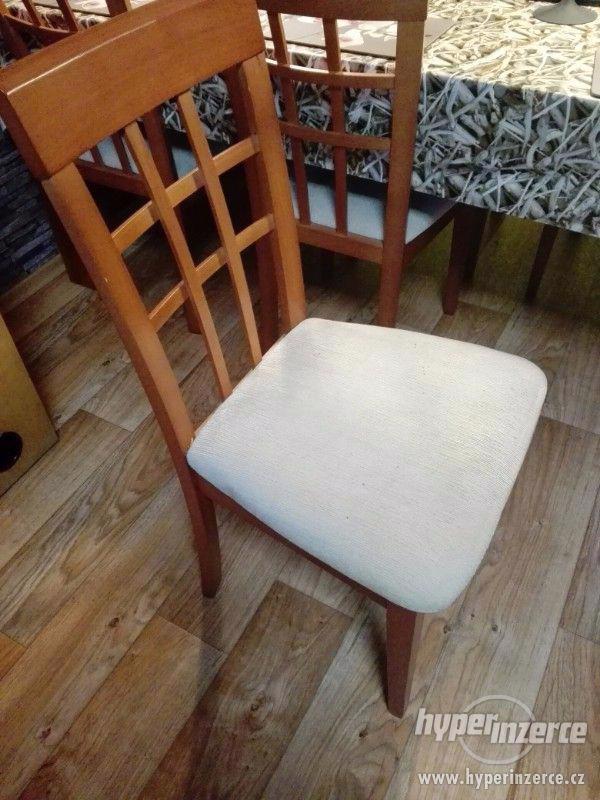 židle - foto 1