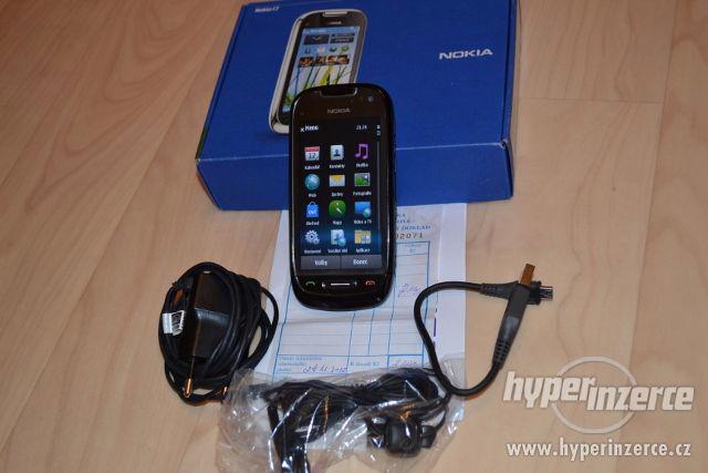 Nokia C7 - foto 1