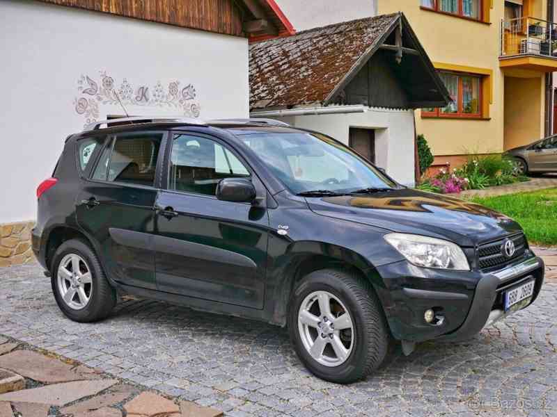 Toyota RAV4 2,0 - foto 13